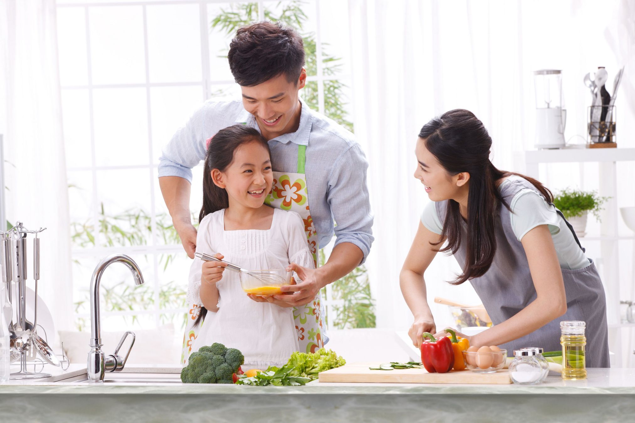 Nấu bữa tối là món quà 8/3 giúp người yêu thương của bạn ấm áp Nấu bữa tối là món quà 8/3 giúp người yêu thương của bạn ấm áp